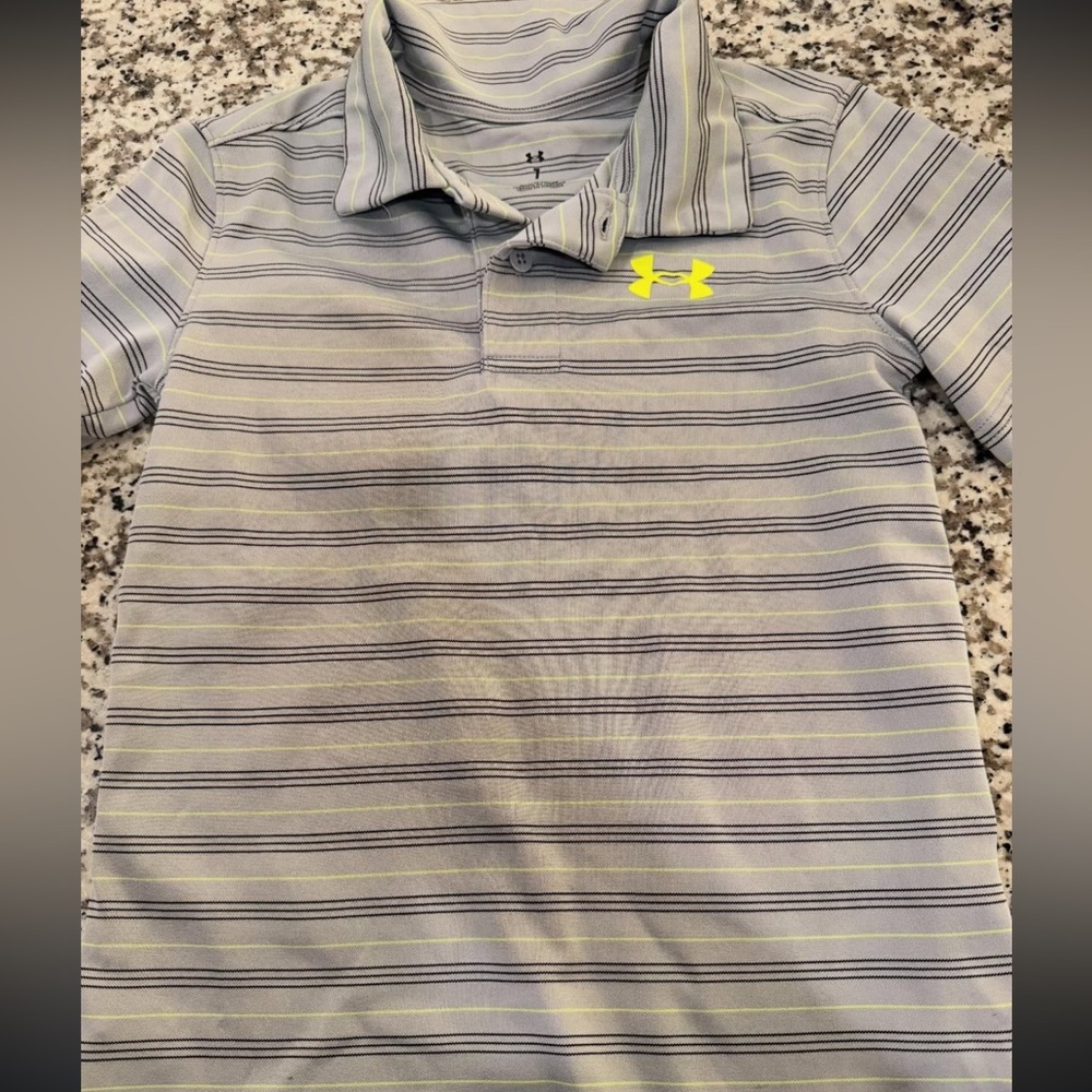 Under Armour kids  Polo Shirt - Gray with Yellow Stripes
